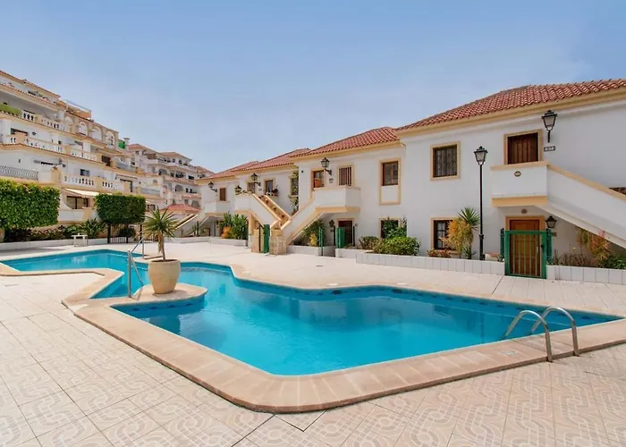 Terrace View Apartment *