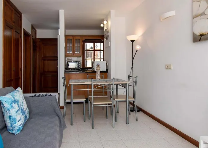 Terrace View Apartment *